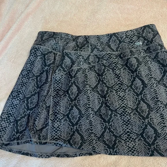 Bought at Dicks sporting goods worn one time - Picture 2 of 2